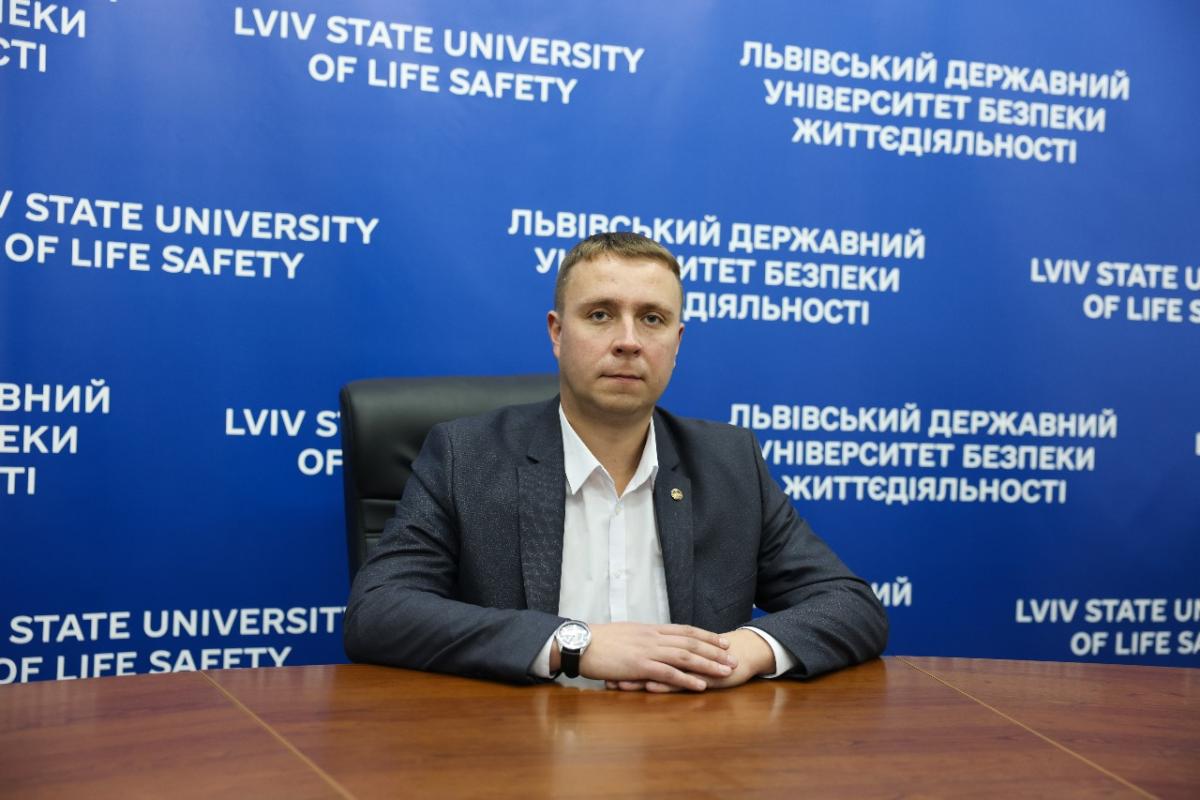 Фото: ОЛІЙНИК Андрій Михайлович