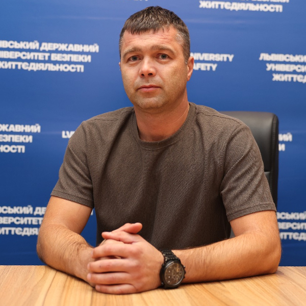 Фото Викладача