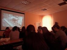 В навчальному закладі відбувся «Кіноаналіз» на якому студенти та курсанти переглядали американську кінострічку «Хвіст виляє собакою» 