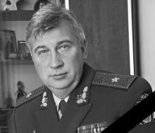 Світлій пам`яті Сергія Юрійовича Дмитровського Світлій пам`яті Сергія Юрійовича Дмитровського