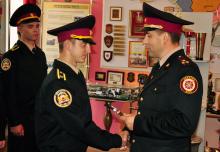 Першокурсникам-командирам вручили погони молодшого сержанта