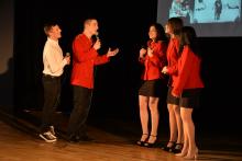 Вона одна- всьому причина, у ній початок і кінець