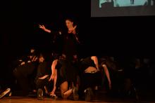 Вона одна- всьому причина, у ній початок і кінець