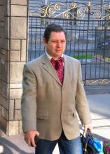 Одягнімо, друже, вишиванки — Наш чарівний український стрій