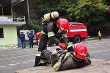 Кафедрою пожежної тактики та аварійно-рятувальних робіт організовано та проведено змагання «На кращу ланку ГДЗС» між навчальними  взводами  4-го курсу Навчально-наукового Інституту пожежної та техногенної безпеки