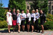 Одягнімо, друже, вишиванки — Наш чарівний український стрій