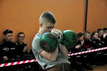 В рамках «Спартакіади ЛДУБЖД 2015-2016 » відбулися змагання з гирьового спорту 