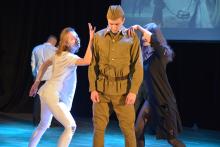 «Усім матерям, які померли голодною смертю» «Усім матерям, які померли голодною смертю»