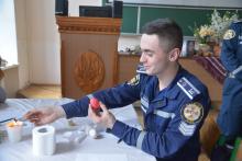 Майбутні рятувальники шанують свої традиції: в ЛДУБЖД відбувся майстер-клас із писанкарства