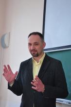 Коучинг у роботі психолога: спільність і відмінність професій