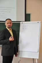 Коучинг у роботі психолога: спільність і відмінність професій