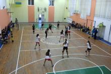 Розпочались загальноміські змагання з волейболу  серед дівчат «Львівська осінь на Клепарові» присвячені «Дню гідності»