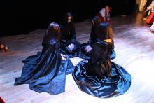 Курсанти Університету презентували глядачам жартівливу виставу "Пропала грамота"