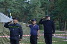 На табірному зборі курсанти відсвяткували День прапора