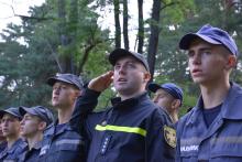 На табірному зборі курсанти відсвяткували День прапора