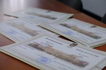 Випуск на місцях: керівництво Університету відвідало західні області для вручення дипломів випускникам Випуск на місцях: керівництво Університету відвідало західні області для вручення дипломів випускникам