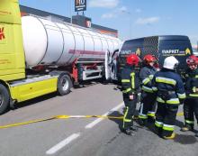 Курсанти Львівського державного університету безпеки життєдіяльності беруть участь в ліквідації наслідків дорожньо-транспортних пригод Курсанти Львівського державного університету безпеки життєдіяльності беруть участь в ліквідації наслідків дорожньо-транспортних пригод