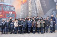 Екскурсія у світ героїв: захоплюючий досвід для дружин юних рятувальників-пожежних