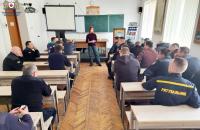 Психологічне розвантаження через класичну сміхотерапію та важливість прояву емоцій: тренінгове заняття для рятувальників від психологів Лабораторії екстремальної психології та реабілітації