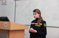 «Основи першої психологічної допомоги»: бесіда зі здобувачами вищої освіти ЛДУБЖД 