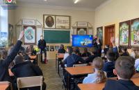 Нові знання з безпеки: курсанти ЛДУБЖД діляться досвідом зі школярами міста