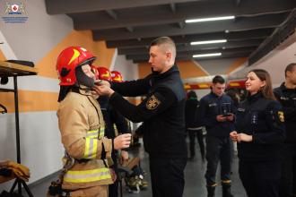 Екскурсія Львівським державним університетом безпеки життєдіяльності: знайомство з навчальним закладом