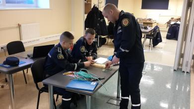Курсанти Університету продовжують проходити базовий курс розмінування на базі школи рятувальників у м.Вяйке-Марья Естонської Республіки
