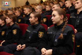 Здобуття досвіду в умовах воєнного стану на прифронтових територіях ГУ ДСНС України у Харківській області: в ЛДУБЖД відбулась виховна зустріч 