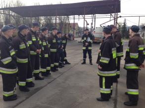 Курсанти Університету вдосконалюють практичні навички із гасіння пожеж в резервуарах із нафтою та нафтопродуктами на території Львівської нафтобази ПАТ «Концерн Галнафтогаз»