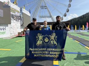 Золото у фіналі Кубка України зі стронгмену