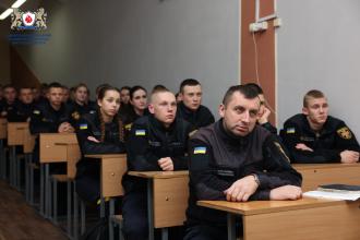 «16 днів проти насильства»: в ЛДУБЖД відбулась лекція