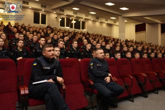 Здобуття досвіду в умовах воєнного стану на прифронтових територіях ГУ ДСНС України у Харківській області: в ЛДУБЖД відбулась виховна зустріч 