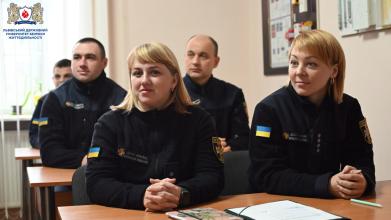 В інституті післядипломної освіти ЛДУ БЖД продовжується підвищення кваліфікації офіцерів ДСНС України і навчання з питань пожежної безпеки  цивільних працівників підприємств і організацій м. Львова