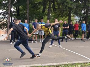 У ЛДУ БЖД відбулися змагання з естафетного бігу