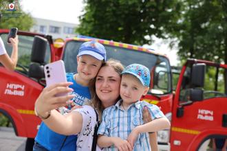 В Університеті провели День безпеки для юних гостей В Університеті провели День безпеки для юних гостей