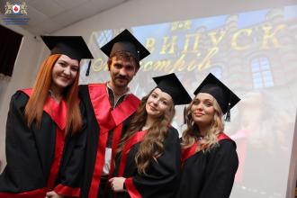 Випуск магістрів 2025