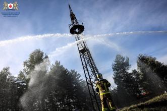 Вогонь запеклих не пече: курсанти та викладачі ЛДУБЖД взяли участь у навчаннях на полігоні