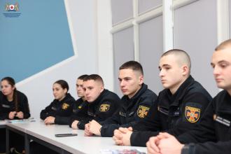 Заняття з тактичної медицини для курсантів ЛДУ БЖД провела інструкторка з Польщі