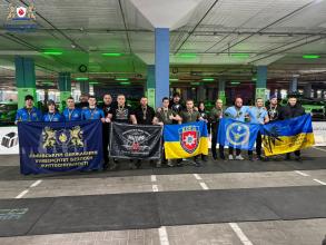 ЗВИТЯГА, СИЛА ТА КОМАНДНИЙ ДУХ: КУРСАНТИ ЛЬВІВСЬКОГО ДЕРЖАВНОГО УНІВЕРСИТЕТУ БЕЗПЕКИ ЖИТТЄДІЯЛЬНОСТІ СТАЛИ СРІБНИМИ ПРИЗЕРАМИ «ЗВИТЯГИ НЕСКОРЕНИХ» ЗВИТЯГА, СИЛА ТА КОМАНДНИЙ ДУХ: КУРСАНТИ ЛЬВІВСЬКОГО ДЕРЖАВНОГО УНІВЕРСИТЕТУ БЕЗПЕКИ ЖИТТЄДІЯЛЬНОСТІ СТАЛИ СРІБНИМИ ПРИЗЕРАМИ «ЗВИТЯГИ НЕСКОРЕНИХ»