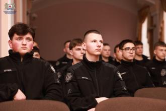 Досвід, що формує вибір: ліцеїсти з Івано-Франківська відвідали ЛДУБЖД Досвід, що формує вибір: ліцеїсти з Івано-Франківська відвідали ЛДУБЖД