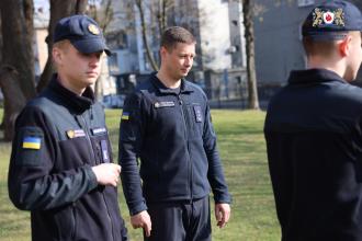 Жива пам’ять поколінь: випускники ЛДУБЖД висадили алею сакур Жива пам’ять поколінь: випускники ЛДУБЖД висадили алею сакур