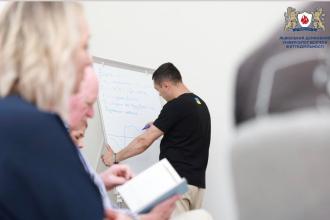 «Надійне майбутнє»: в Університеті відбувся міжнародний тренінг із психологічного відновлення ветеранів