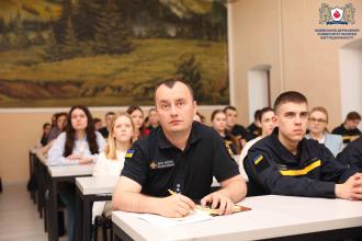 Штучний Інтелект у лінгвістиці: успішна студентська платформа об'єднала здобувачів вищої освіти ЛДУБЖД 