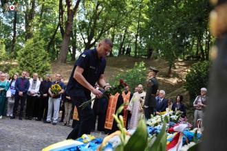 Львівський державний університет безпеки життєдіяльності долучився до вшанування пам'яті львівських професорів у 85-ті роковини трагедії Львівський державний університет безпеки життєдіяльності долучився до вшанування пам'яті львівських професорів у 85-ті роковини трагедії