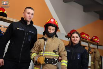 Екскурсія Львівським державним університетом безпеки життєдіяльності: знайомство з навчальним закладом