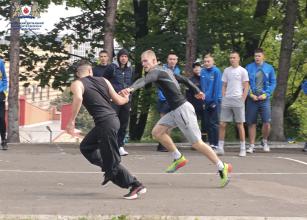 У ЛДУ БЖД відбулися змагання з естафетного бігу