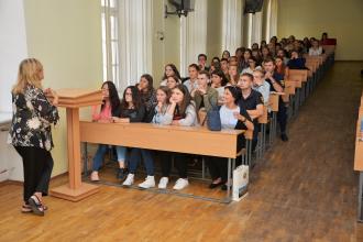 Студенти навчального закладу зустрілись з куратором Українського Національного Музею м. Чикаго (США)