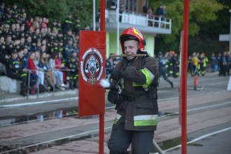 Уперше у Львівському державному університеті безпеки життєдіяльності відбулись змагання «Найсильніший пожежний-рятувальник Університету»