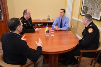 У Львівському державному університеті безпеки життєдіяльності проводиться обмін досвідом щодо гасіння та попередження лісових пожеж з американськими колегами У Львівському державному університеті безпеки життєдіяльності проводиться обмін досвідом щодо гасіння та попередження лісових пожеж з американськими колегами