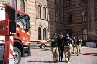 БІОЛОГІЧНІ, ХІМІЧНІ ТА ЕКОЛОГІЧНІ ЗАГРОЗИ ПІД ЧАС ВІЙНИ: У ЛДУБЖД відбулася І Міжнародна науково-практична конференція